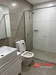 Burwood  近新Apartment 带独立卫浴350 招女生
