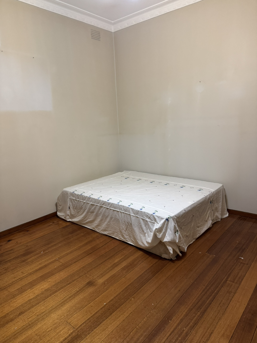 今日珀斯Preston 墨尔本北区大房2间出租160周 Preston 墨尔本北区大房2间出租160周