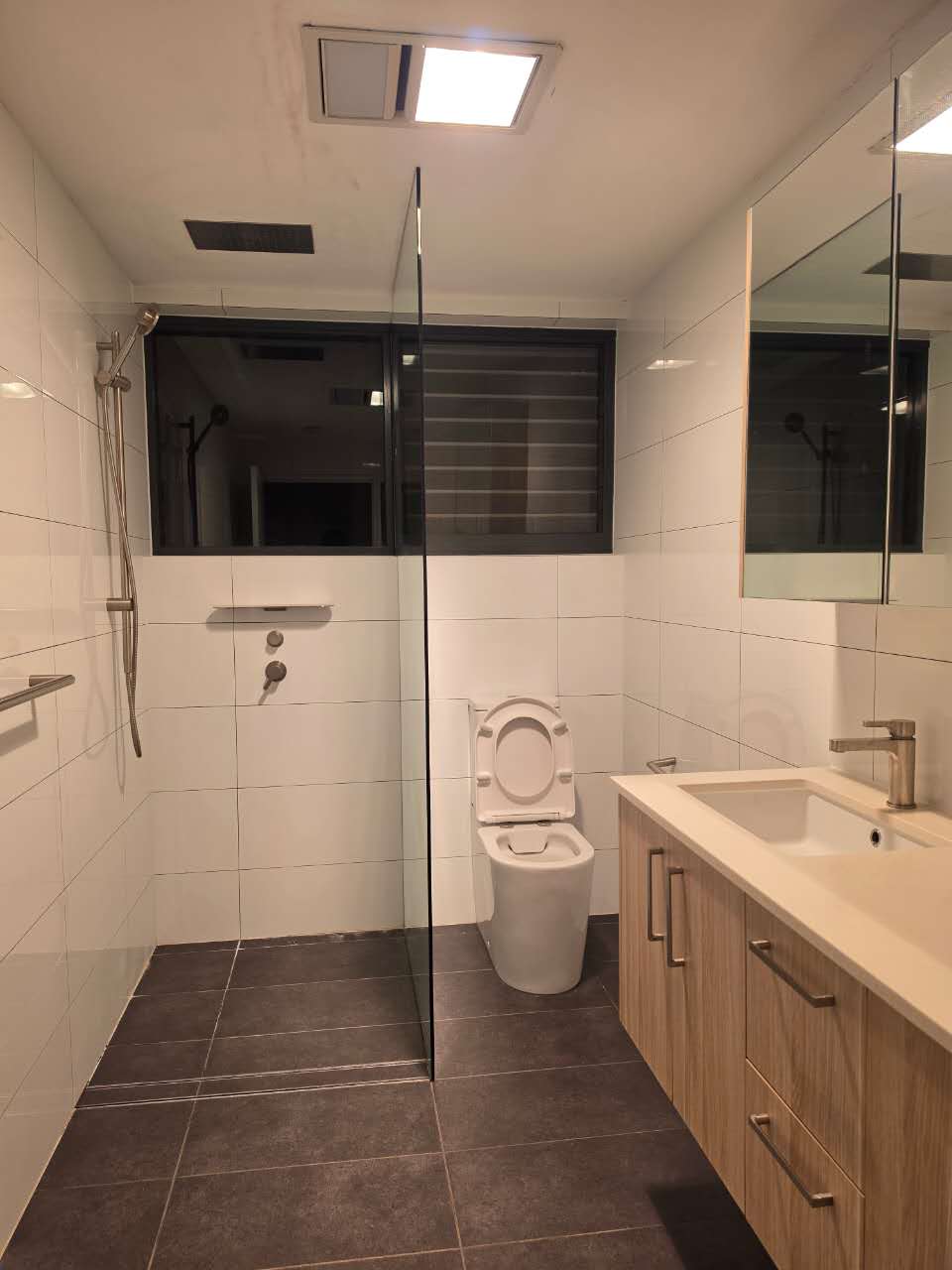 今日珀斯Chatswood Gordon静街双砖近火车站双层大house次卧招租独立卫浴包家具 Chatswood Gordon静街双砖近火车站双层大house次卧招租独立卫浴包家具