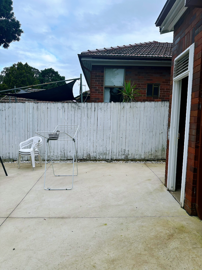 今日珀斯Strathfield 步行三分钟火车站精品三房两卫门前停车独立整租 Strathfield 步行三分钟火车站精品三房两卫门前停车独立整租