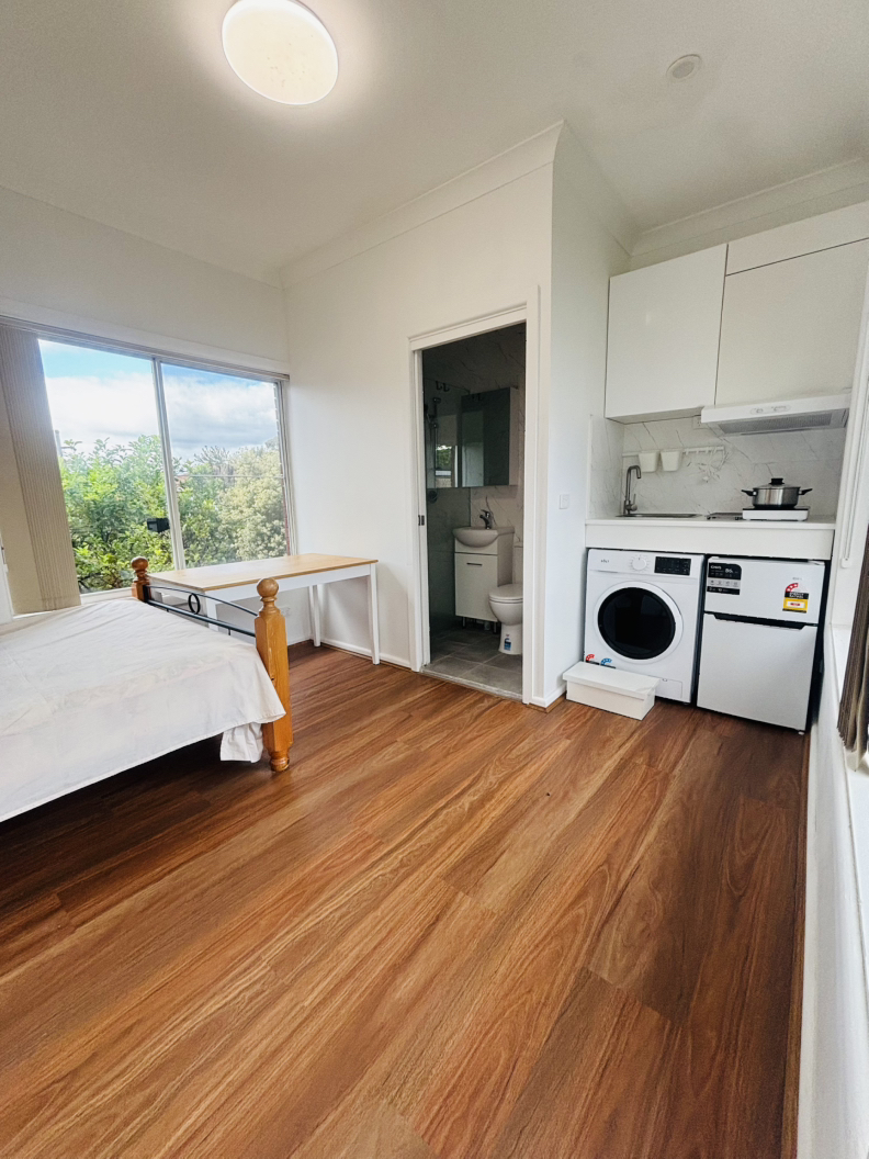 今日堪培拉Beverly Hills 近Hurstville独立studio招租 Beverly Hills 近Hurstville独立studio招租
