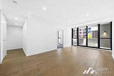 Hornsby 两房加STUDY带车位出租