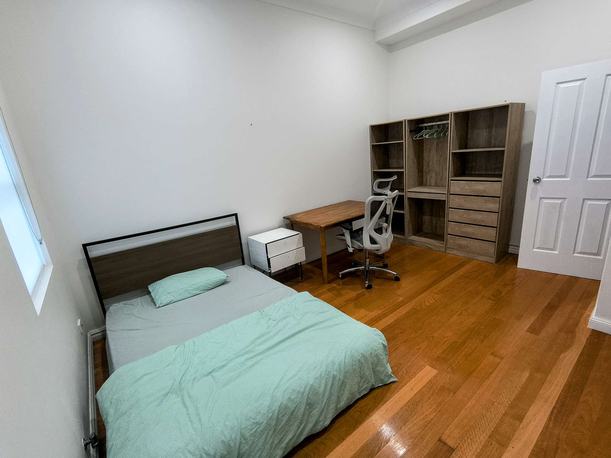 今日珀斯Zetland 特大单间出租拎包入住包bills Zetland 特大单间出租拎包入住包bills