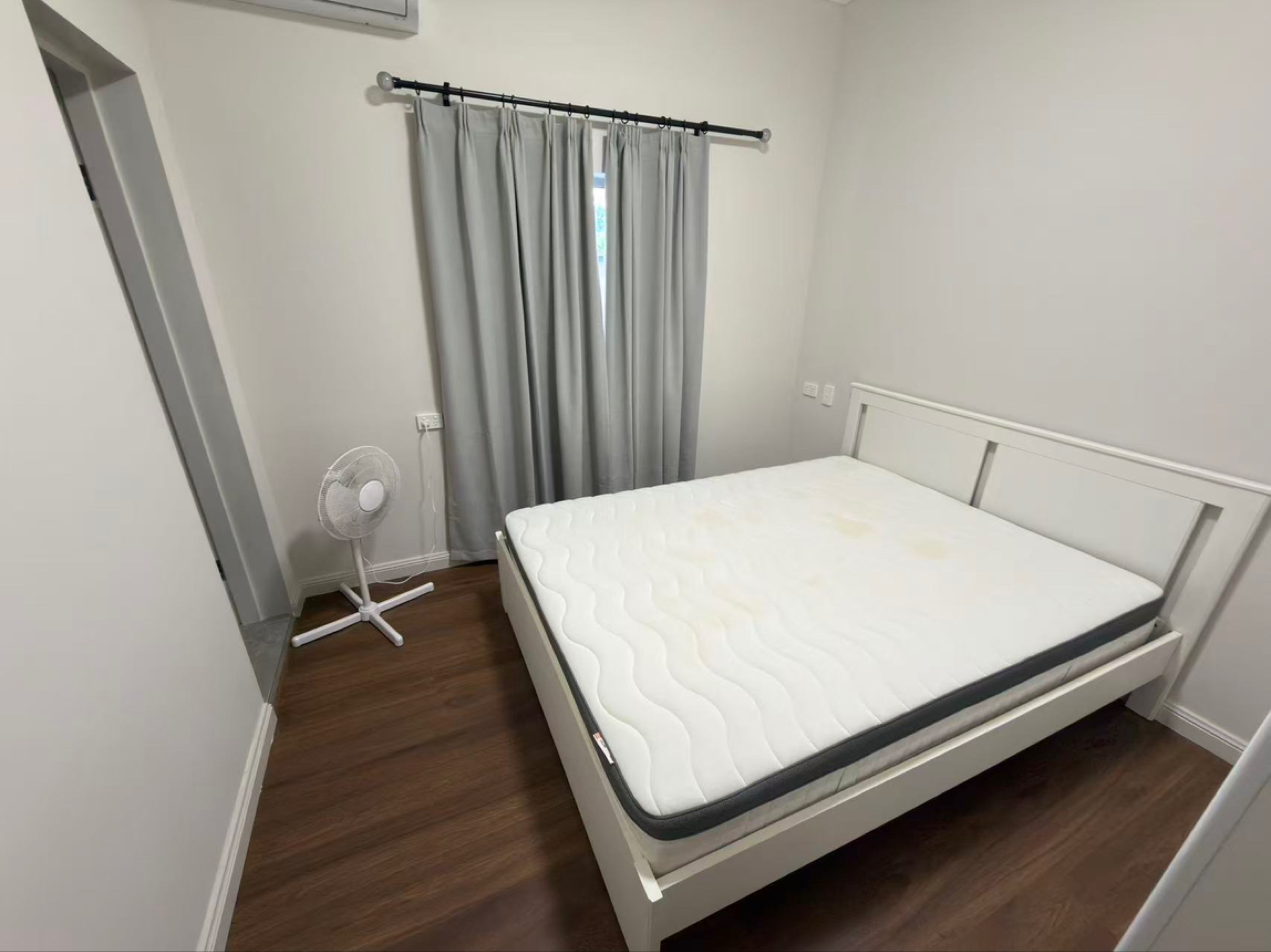 今日墨尔本Merrylands merrylands两间套房出租 Merrylands merrylands两间套房出租