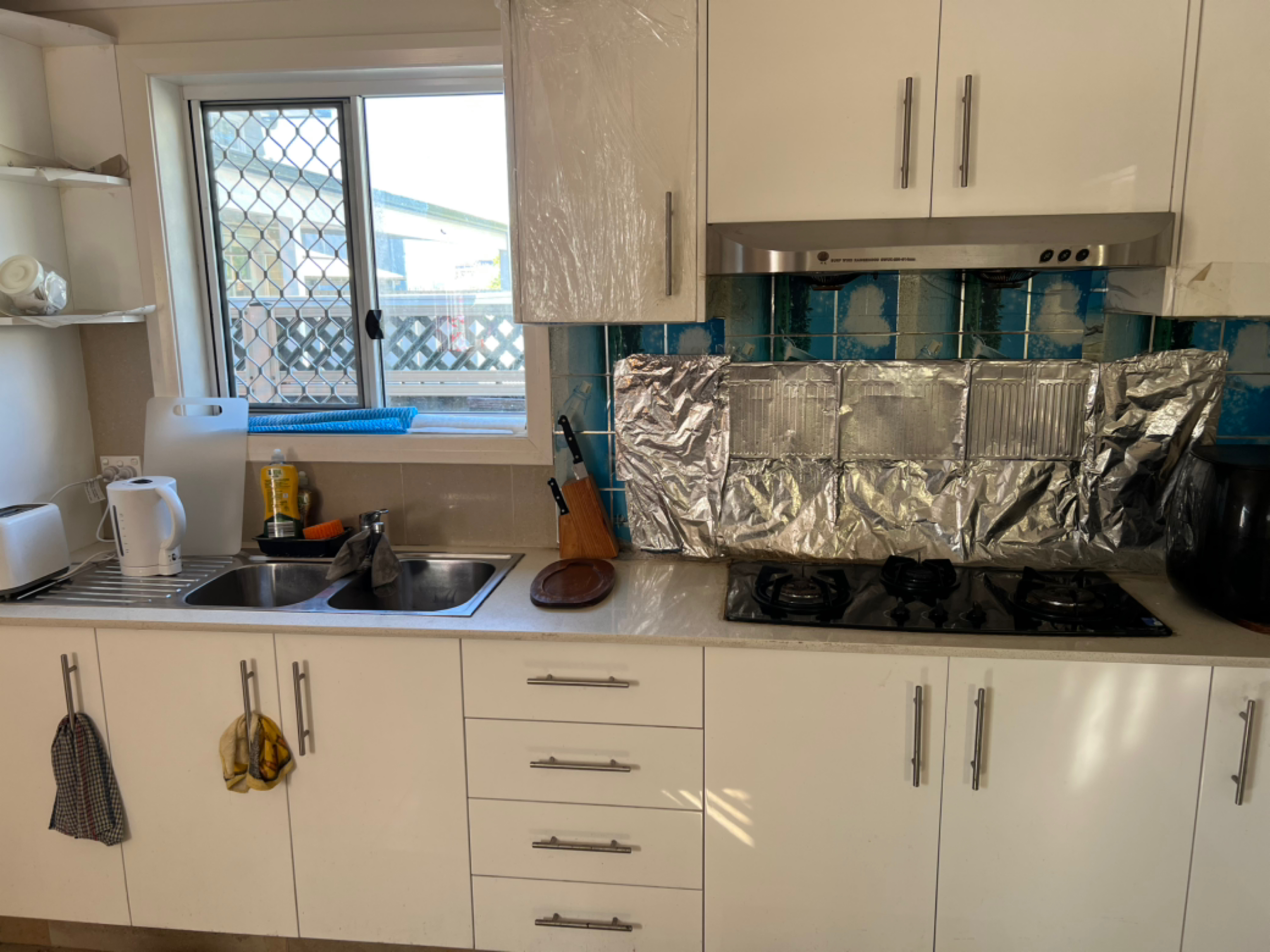 今日悉尼Hurstville Granny Flat 330 包 bills Hurstville Granny Flat 330 包 bills