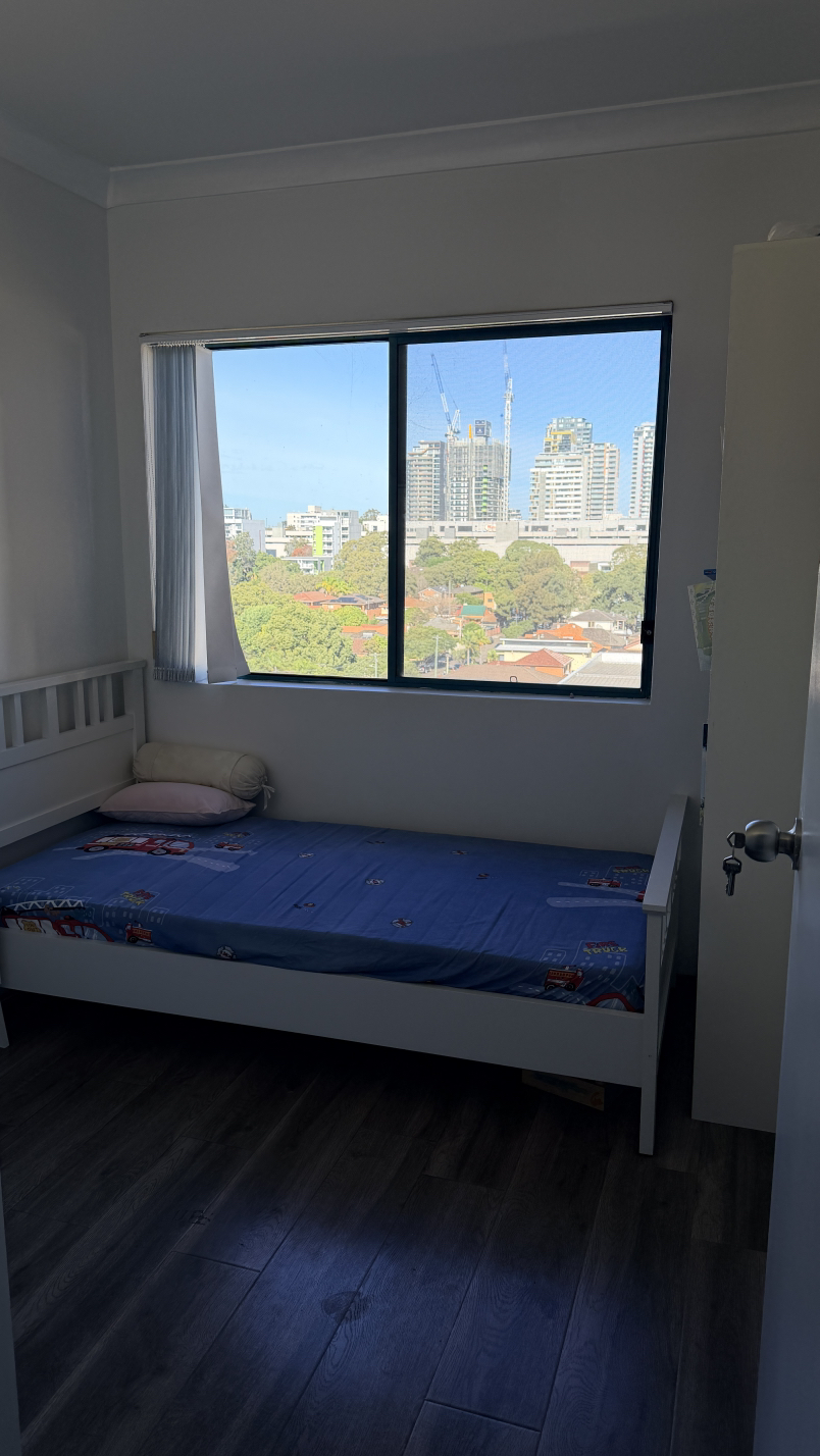 今日珀斯Burwood 单间出租 350一周 Burwood 单间出租 350一周