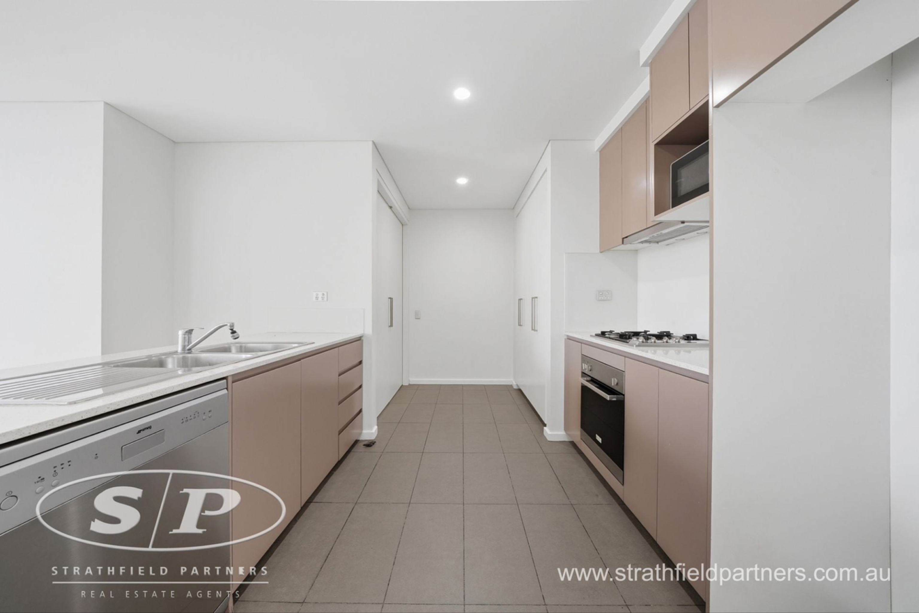 今日珀斯Strathfield 悉尼penthouse出租2b2b Strathfield 悉尼penthouse出租2b2b