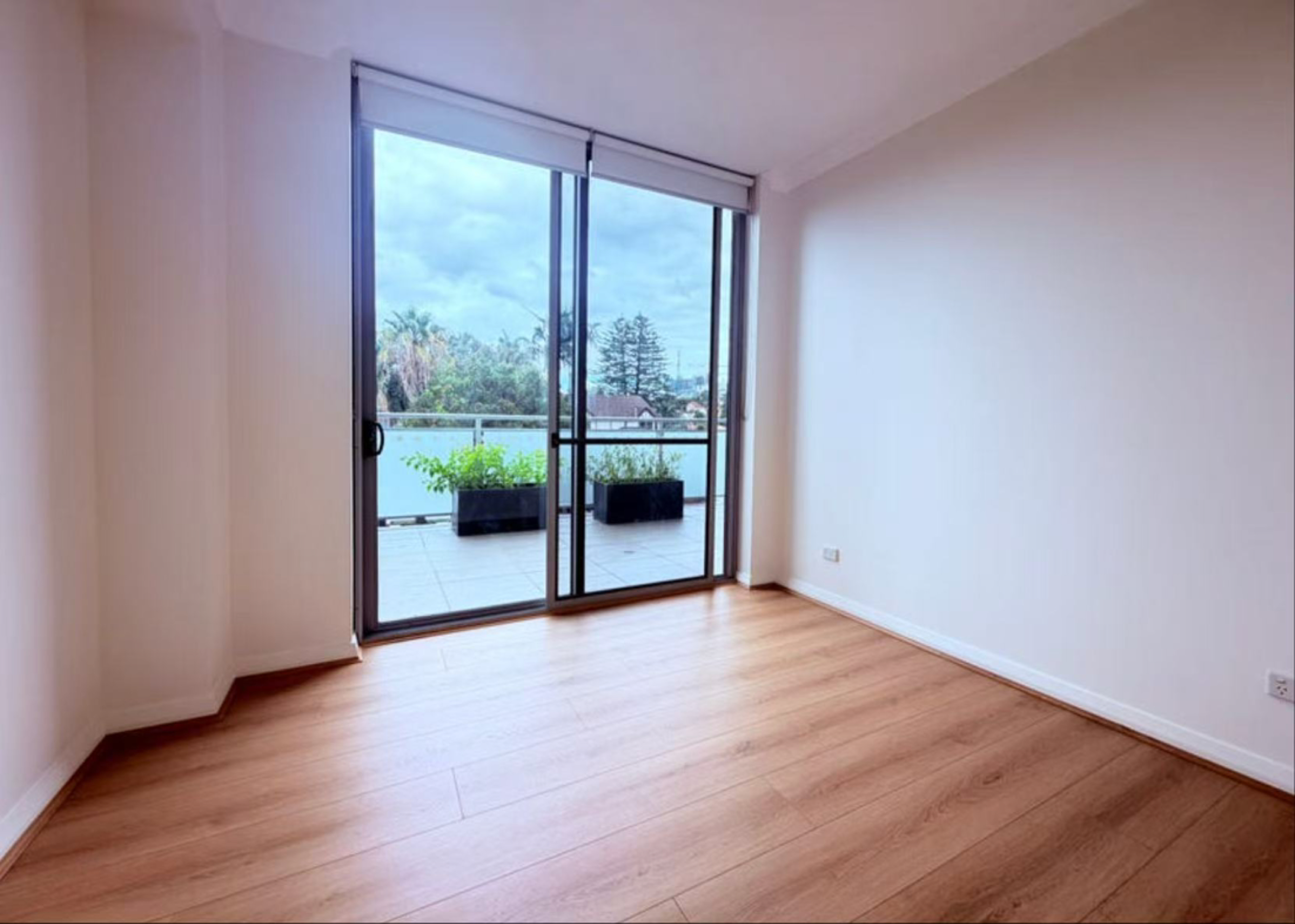 今日珀斯Wolli Creek 超适合在机场工作的人租房 Wolli Creek 超适合在机场工作的人租房