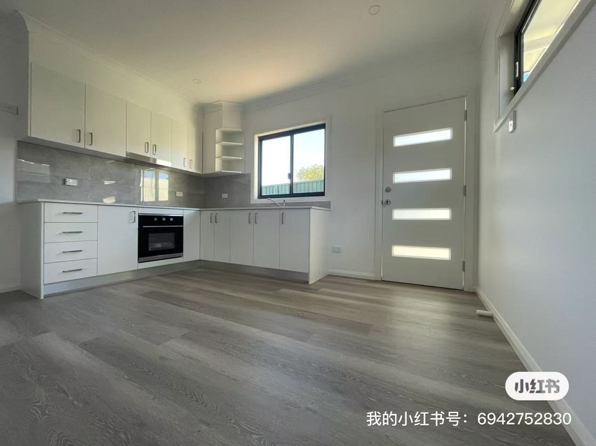 今日墨尔本Revesby 独立奶奶房1房1客厅1厨房1卫浴带车位出租 Revesby 独立奶奶房1房1客厅1厨房1卫浴带车位出租