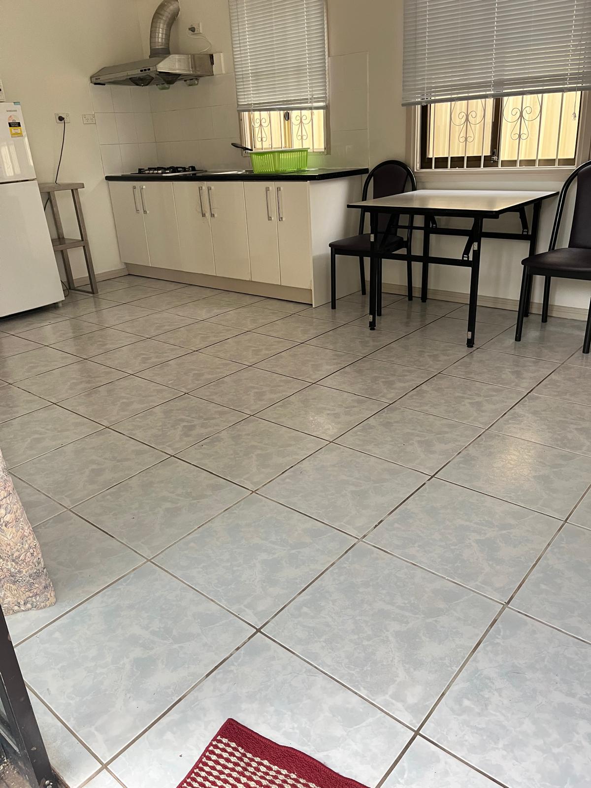 今日珀斯Revesby 独立后園 granny flat 出租 Revesby 独立后園 granny flat 出租