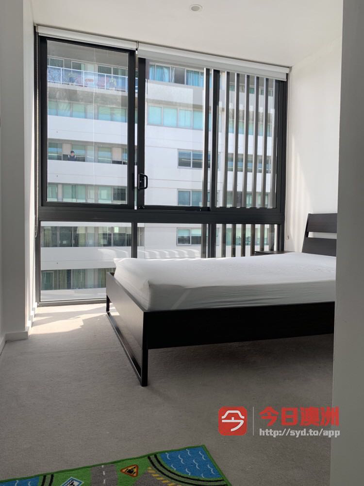 今日珀斯Zetland 楼王 日租长租该区No1次卧 Coles商业综合体楼上 房东不住 Zetland 楼王 日租长租该区No1次卧 Coles商业综合体楼上 房东不住