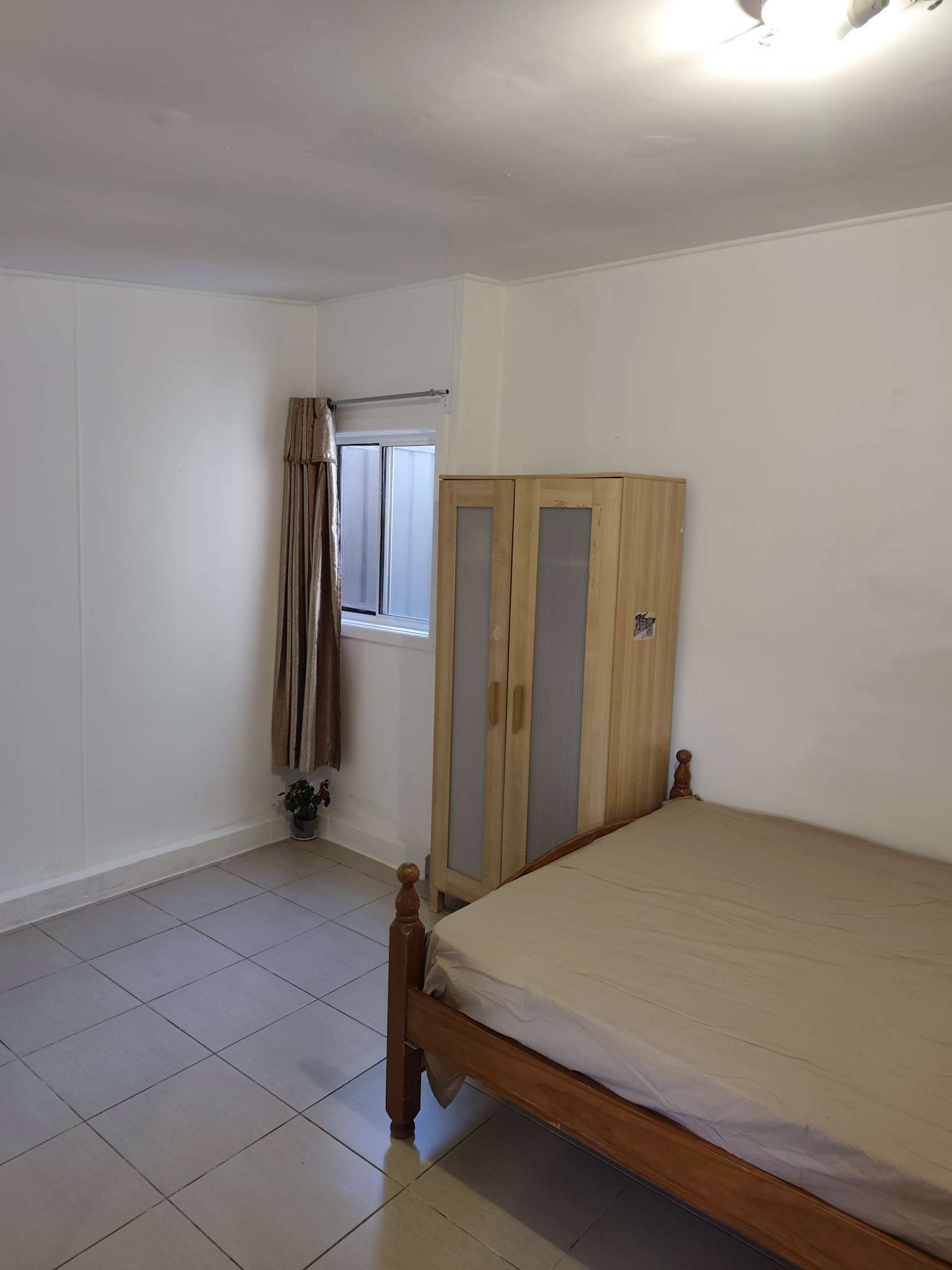 今日珀斯Hurstville house 后花园独立出入套房出租 Hurstville house 后花园独立出入套房出租