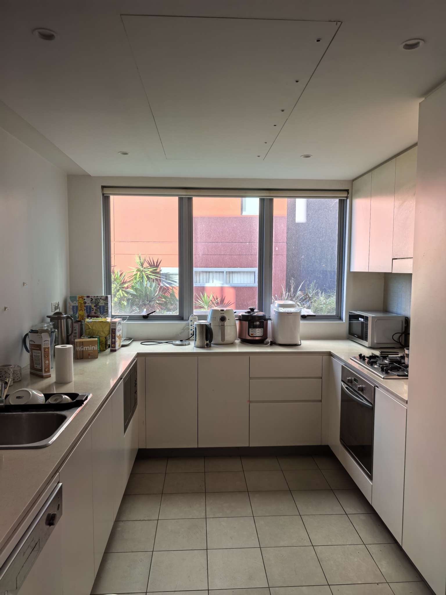 今日悉尼Hurstville HURSTVILLE主卧和小单人间出租即日入住 Hurstville HURSTVILLE主卧和小单人间出租即日入住