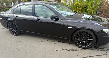 BMW750i 8缸 西装暴徒