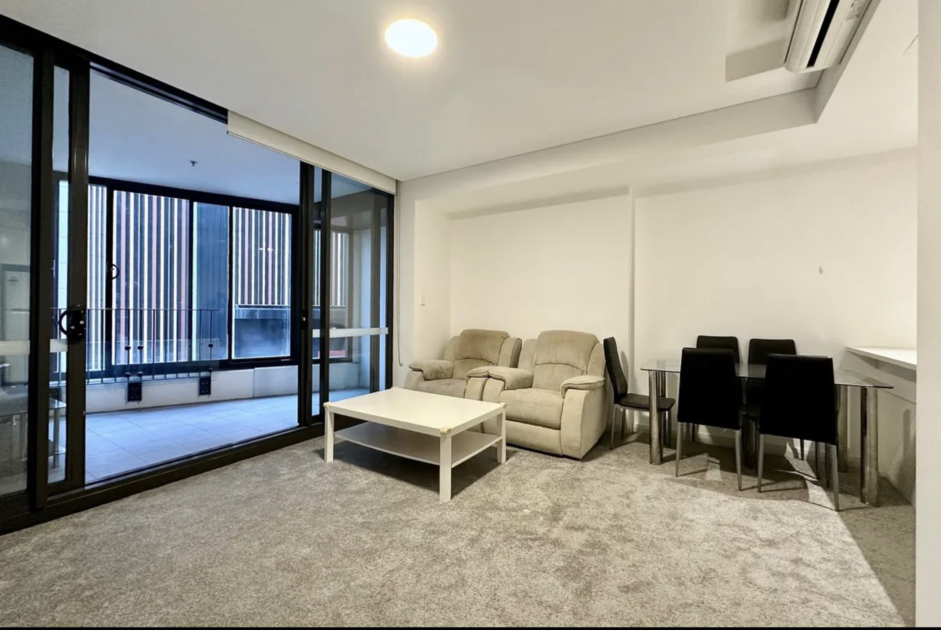 今日悉尼Wentworth Point 带家具一房一厅出租 Wentworth Point 带家具一房一厅出租