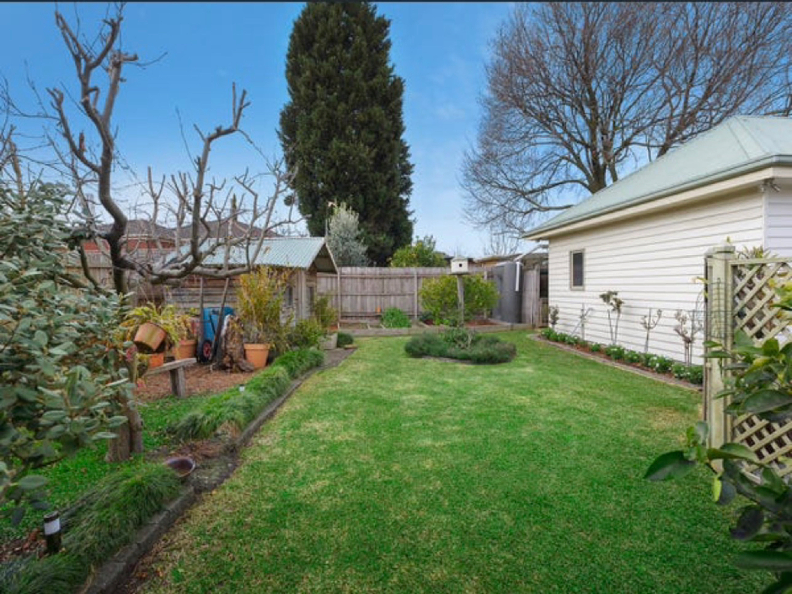 今日墨尔本Mount Waverley 四房三卫独立屋整租 Mount Waverley 四房三卫独立屋整租