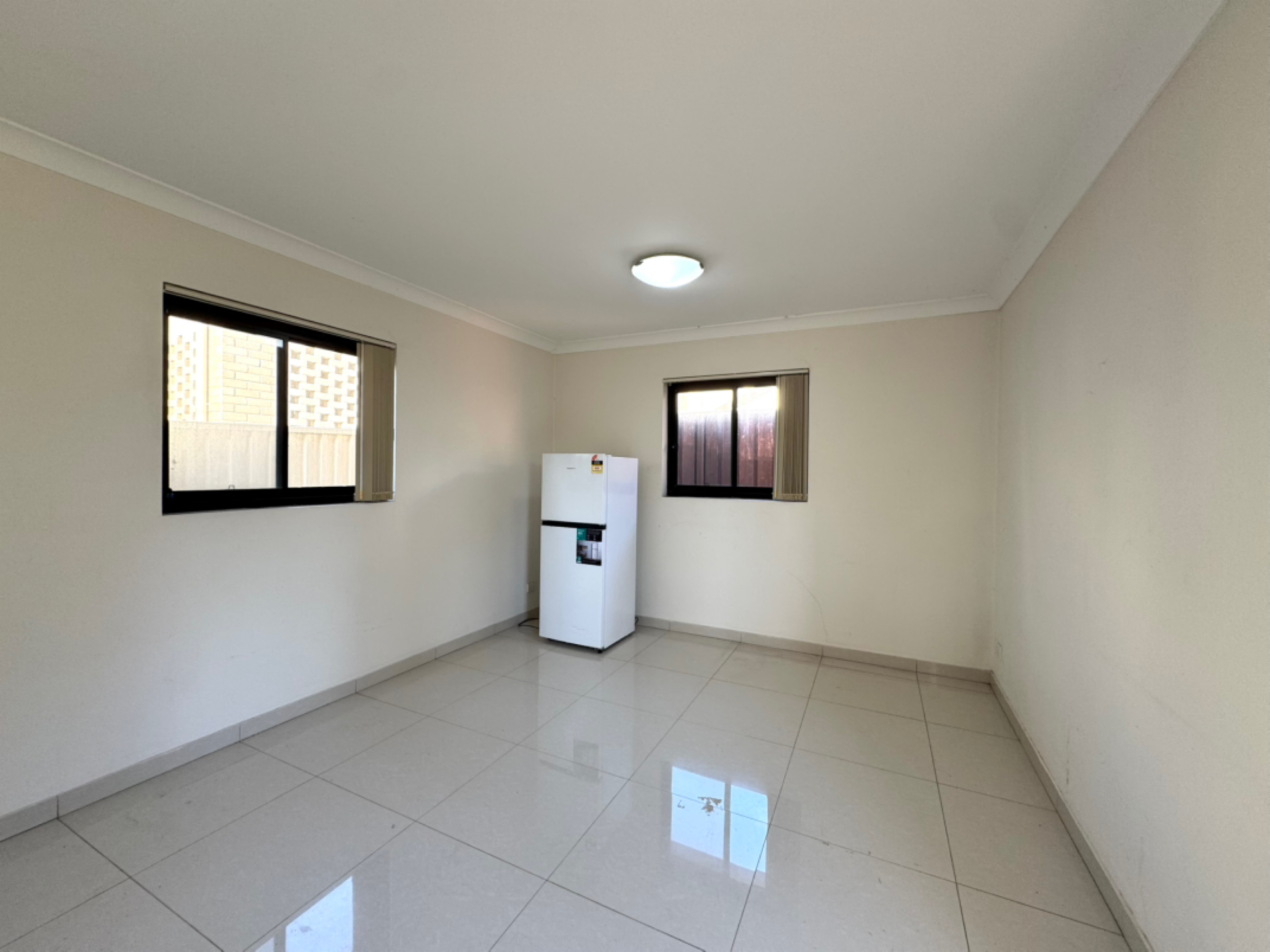 今日黄金海岸Hurstville granny flat 1 房1 卫 Hurstville granny flat 1 房1 卫