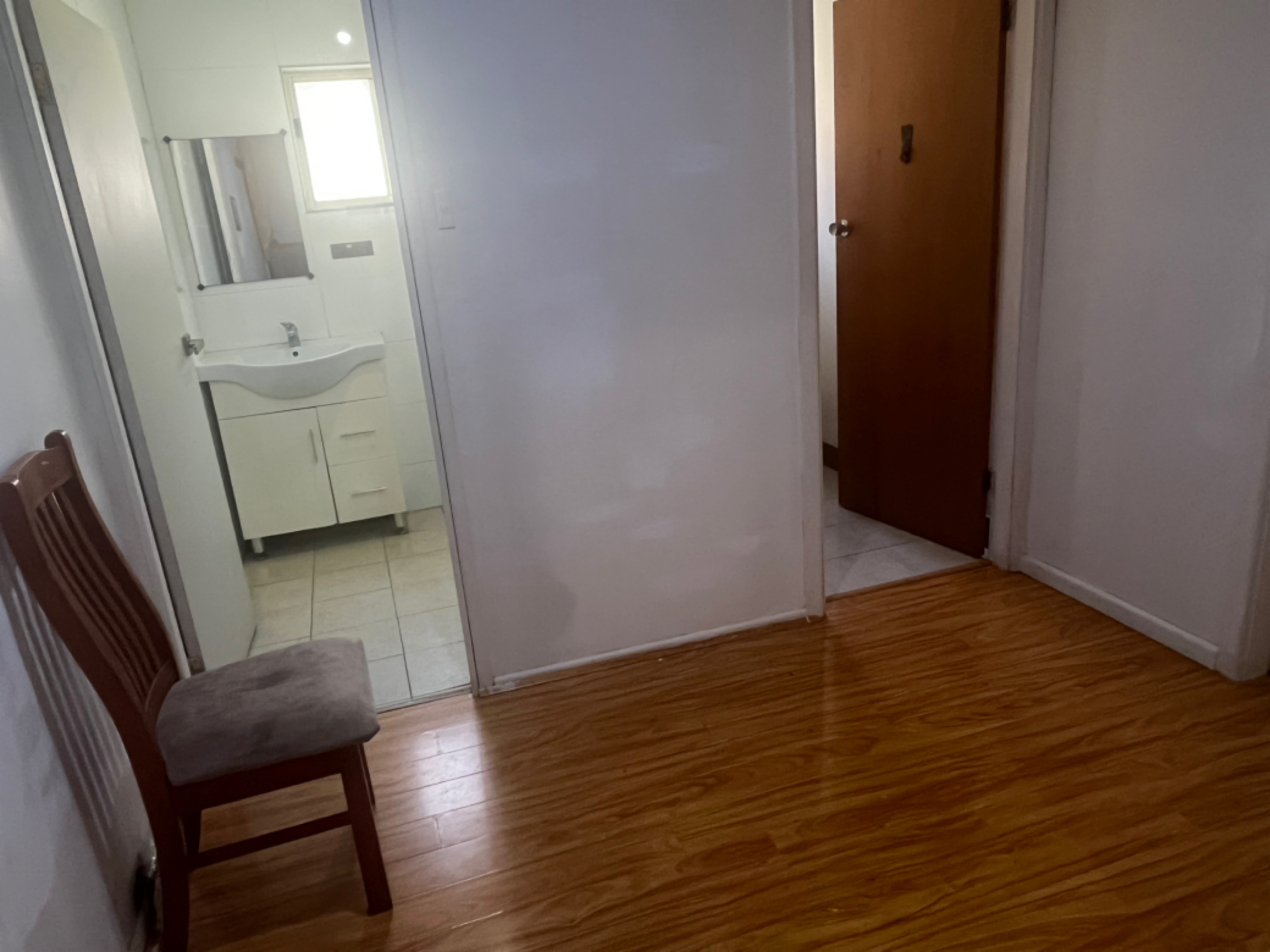 今日基隆Beverly Hills Beverly Hill 独立3房house家具家电齐全包水电网拎包入住 Beverly Hills Beverly Hill 独立3房house家具家电齐全包水电网拎包入住