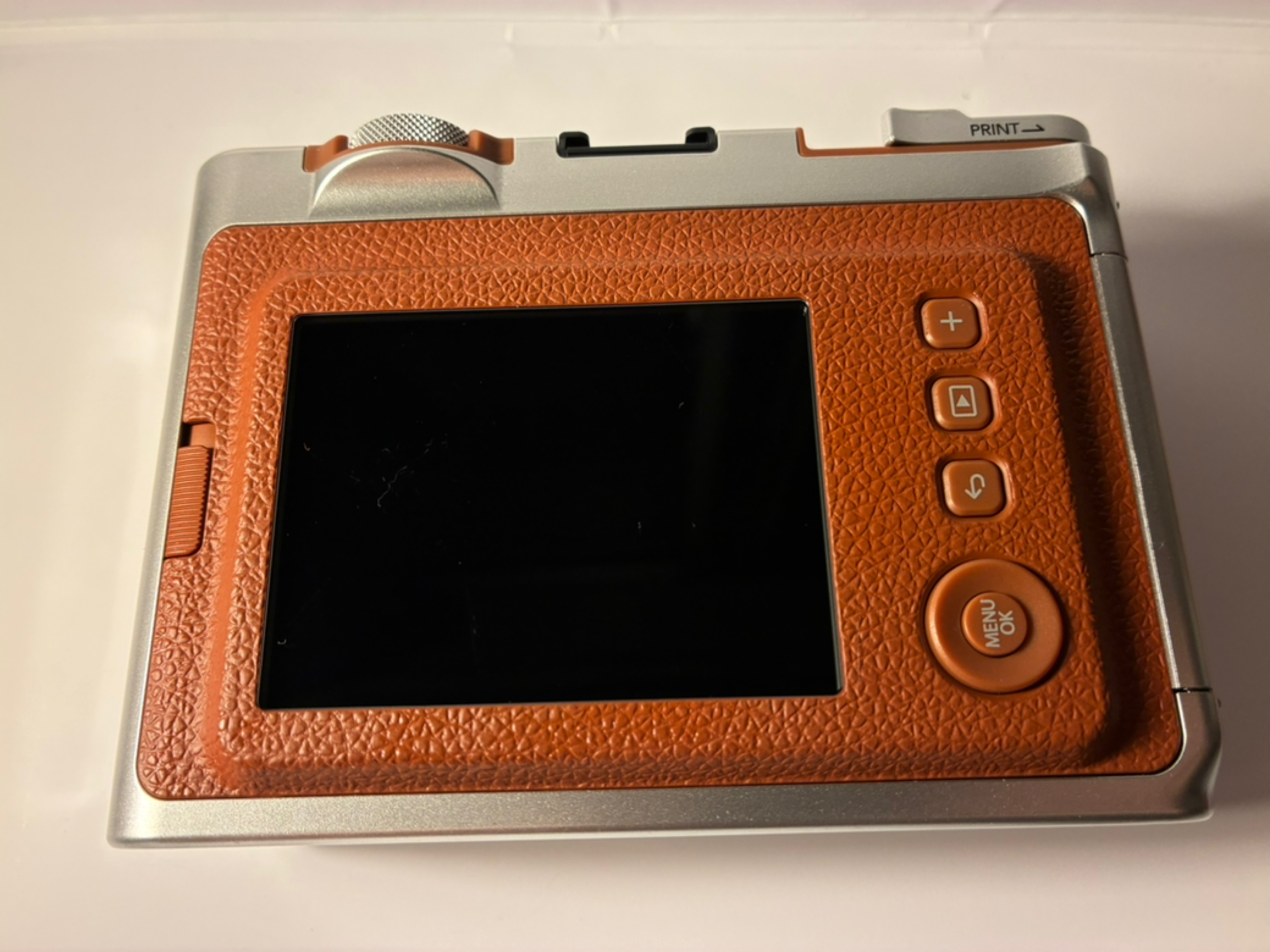 今日黄金海岸美品Fujifilm instax mini Evo Brown 富士数码拍立得 復古棕 僅限郵寄 美品Fujifilm instax mini Evo Brown 富士数码拍立得 復古棕 僅限郵寄