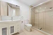 Auburn 豪华顶层Penthouse出租3房3卫全套家具1000周 57 Queen Street 