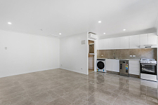 Pimpama 近Ormeau火车站studio出租