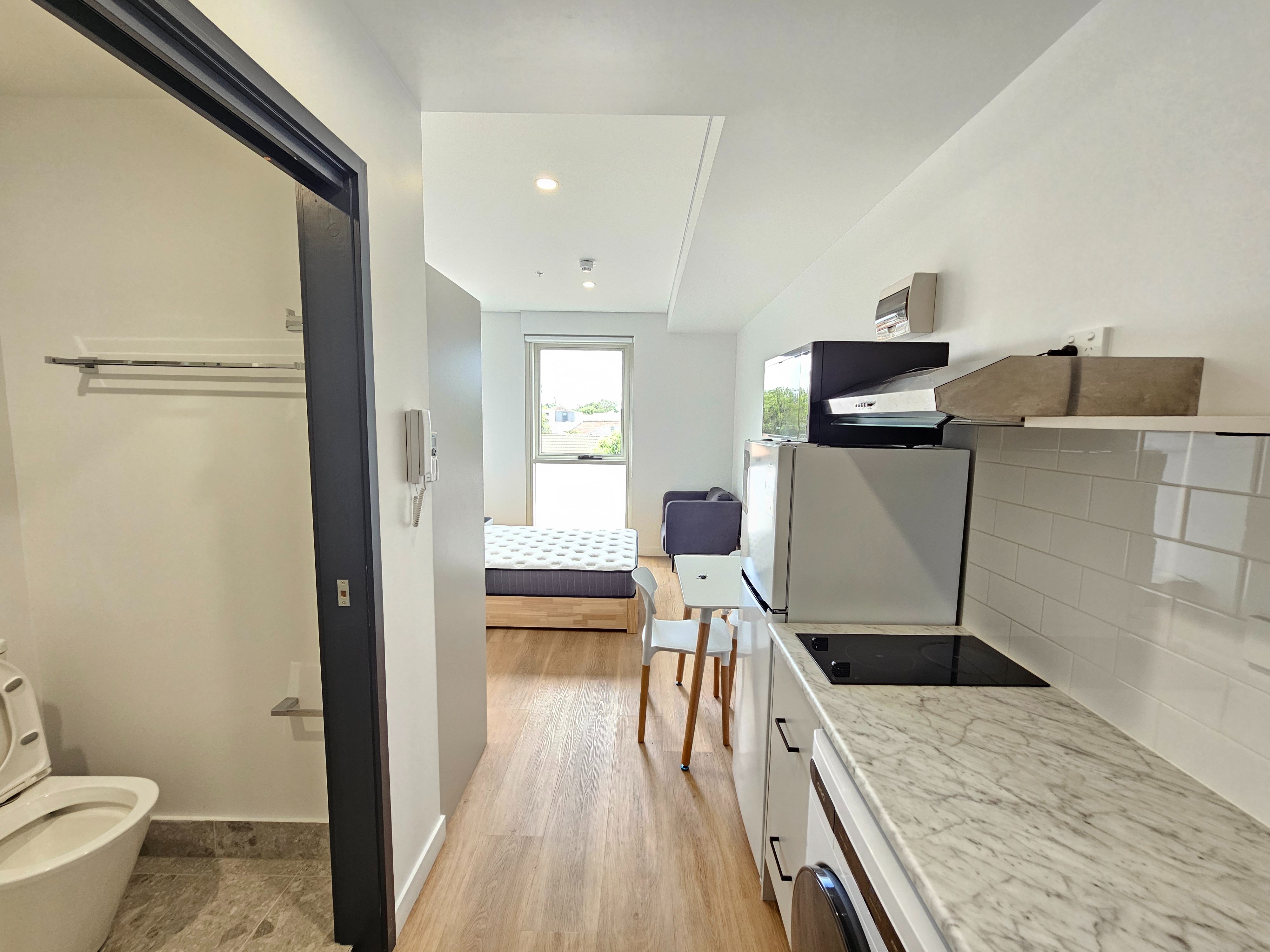 今日悉尼Burwood Studio 带空调可做饭包水包网 环境好 位置佳 Burwood Studio 带空调可做饭包水包网 环境好 位置佳