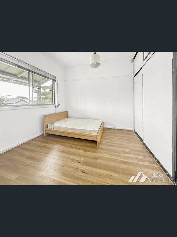今日悉尼Glenfield 全新翻新四房住宅步行约300米即可到Guildford火车站及商业中心 Glenfield 全新翻新四房住宅步行约300米即可到Guildford火车站及商业中心