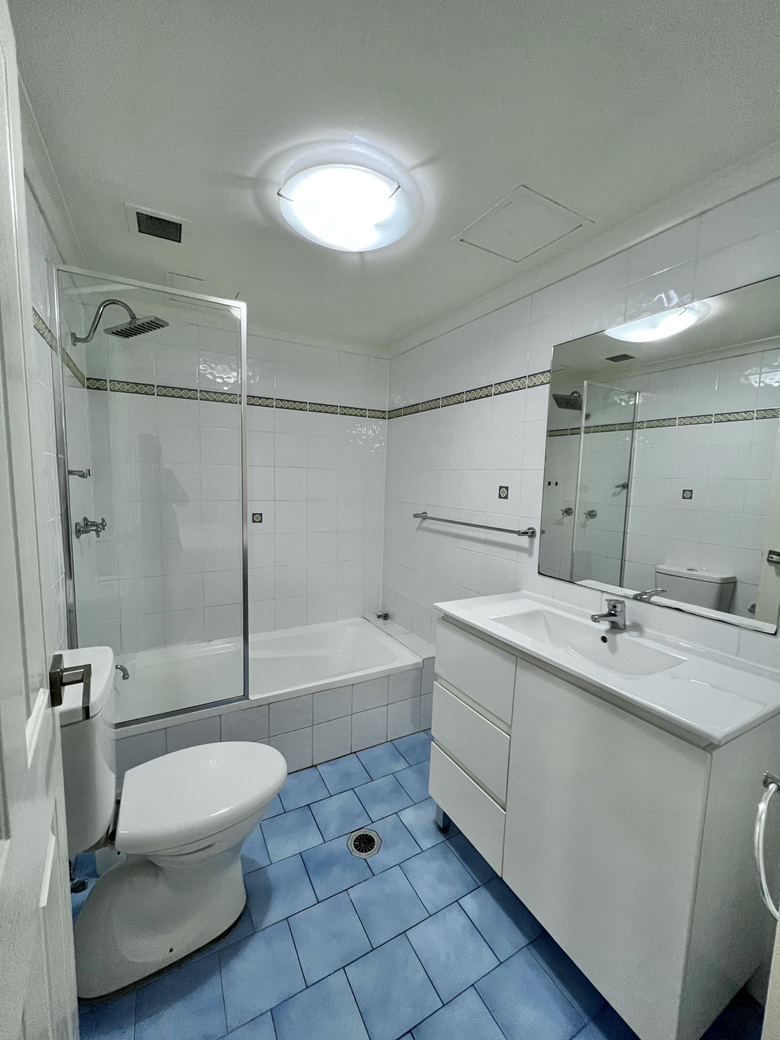今日墨尔本Pyrmont city独卫领包入住530刀7月20起租 Pyrmont city独卫领包入住530刀7月20起租