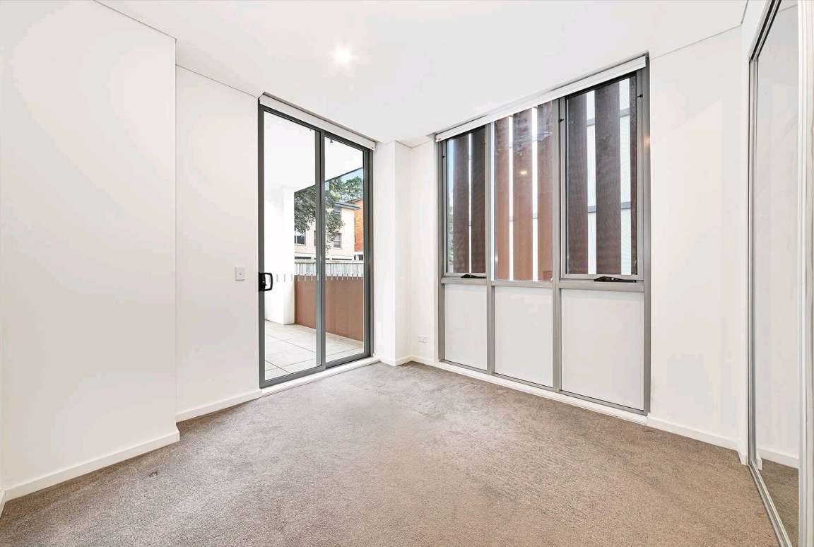 今日悉尼Lane Cove North 公寓2B2B次卧找室友近麦考瑞大学 Lane Cove North 公寓2B2B次卧找室友近麦考瑞大学