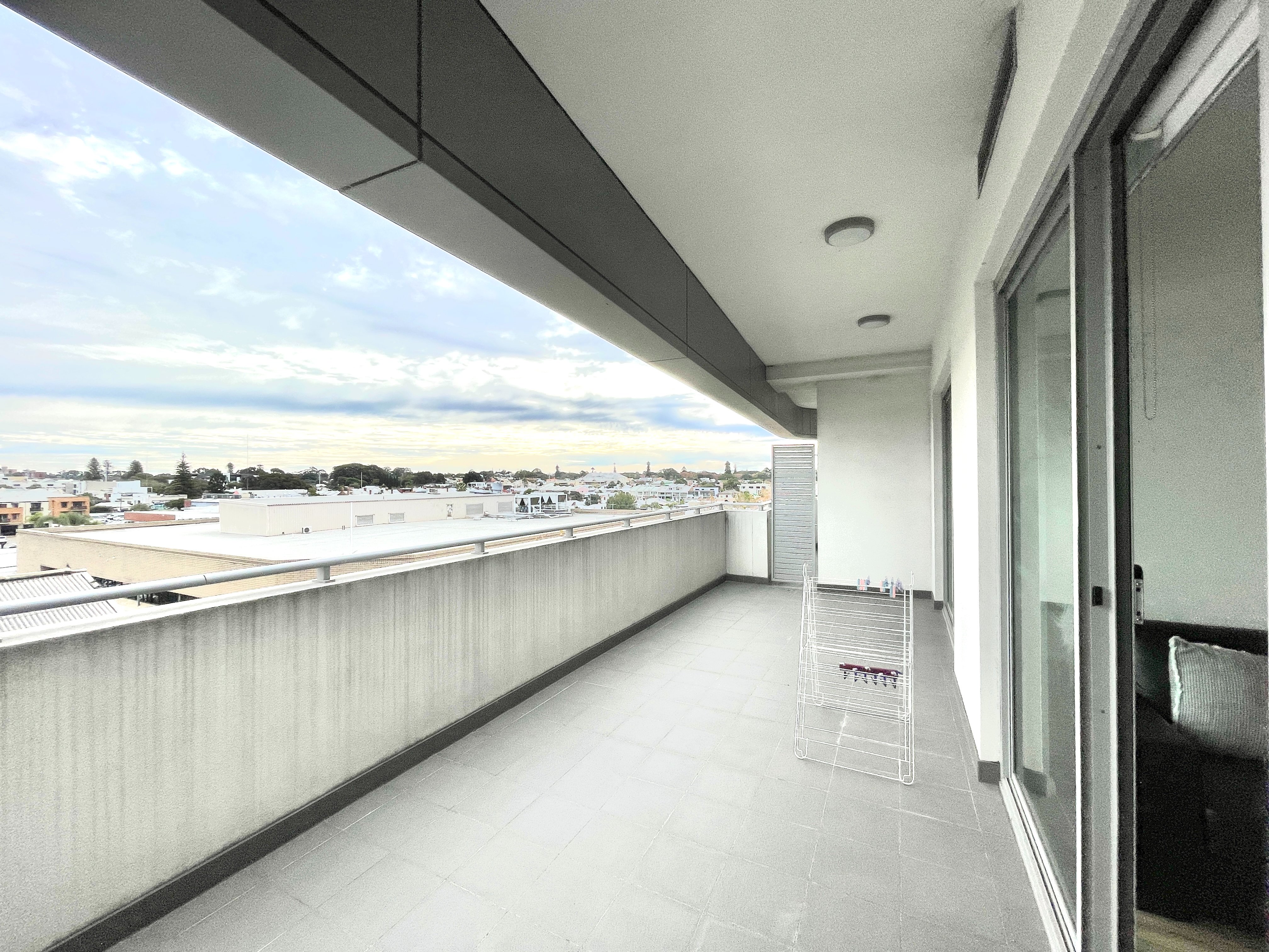 今日基隆Northbridge Perth北桥唐人街一房一卫公寓出租 Northbridge Perth北桥唐人街一房一卫公寓出租