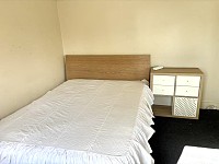 Burwood  大房招租 330周全包 直达 City UTS 悉尼大学 有车位