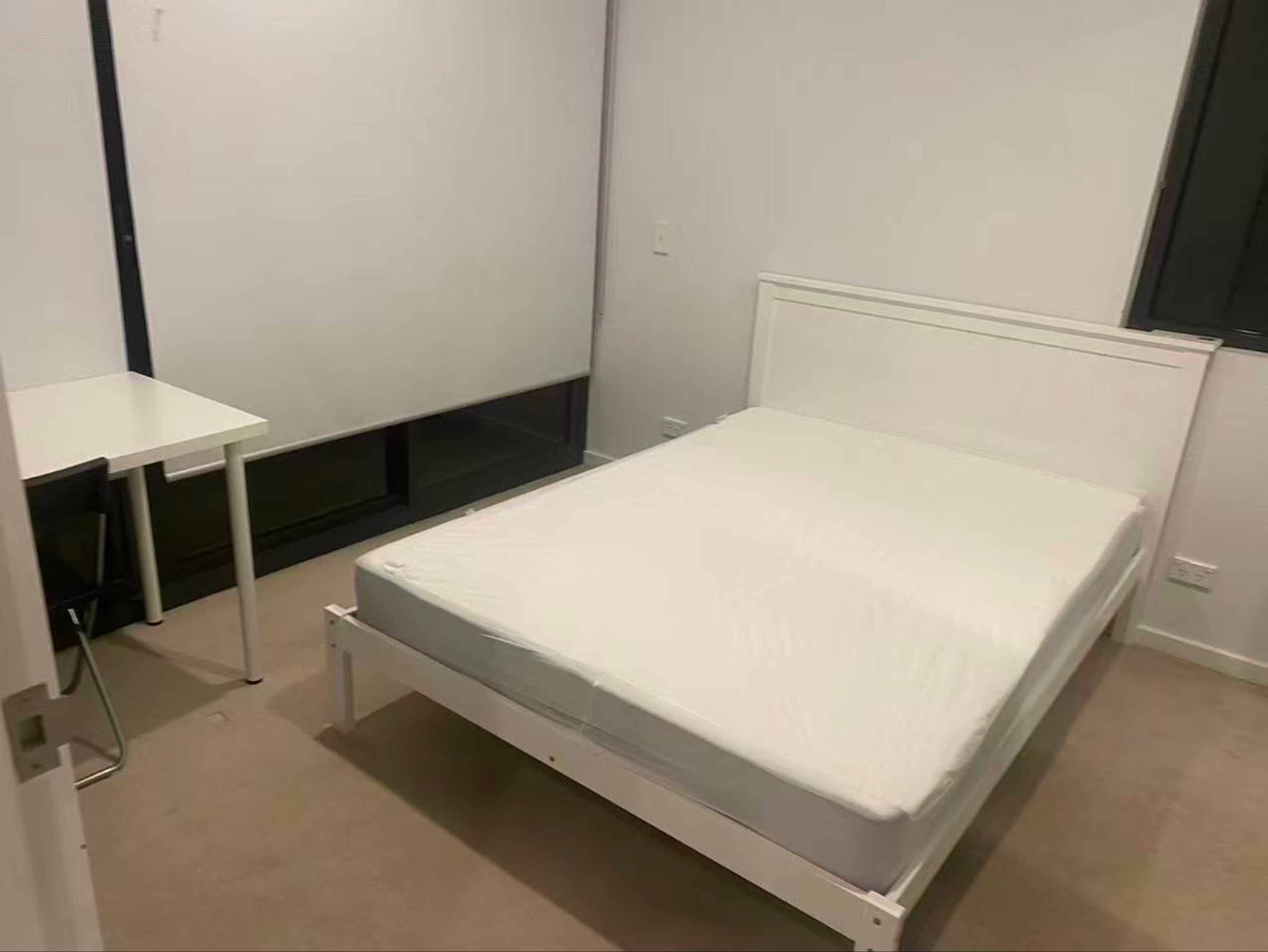 今日珀斯Zetland 六楼2BDefriesave两室两卫全屋空调可以提供家具家电 Zetland 六楼2BDefriesave两室两卫全屋空调可以提供家具家电