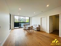 Macquarie Park 朝北两卧加书房精装修公寓  麦考瑞大学黄金地段