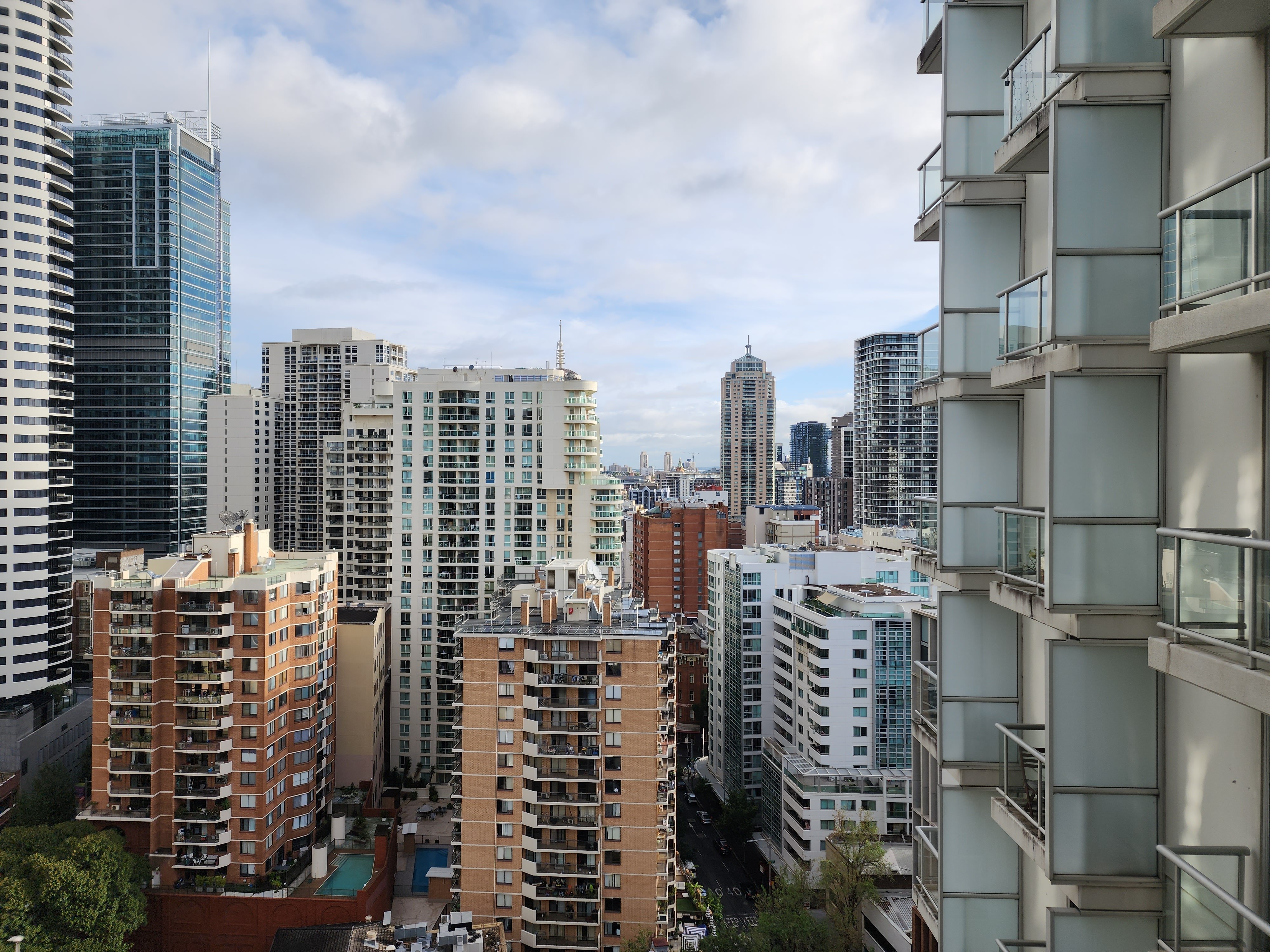 今日悉尼Sydney 悉尼市中心现代安静两居室公寓 带封闭式车库 出租 2026年7月28日起可入住 Sydney 悉尼市中心现代安静两居室公寓 带封闭式车库 出租 2026年7月28日起可入住
