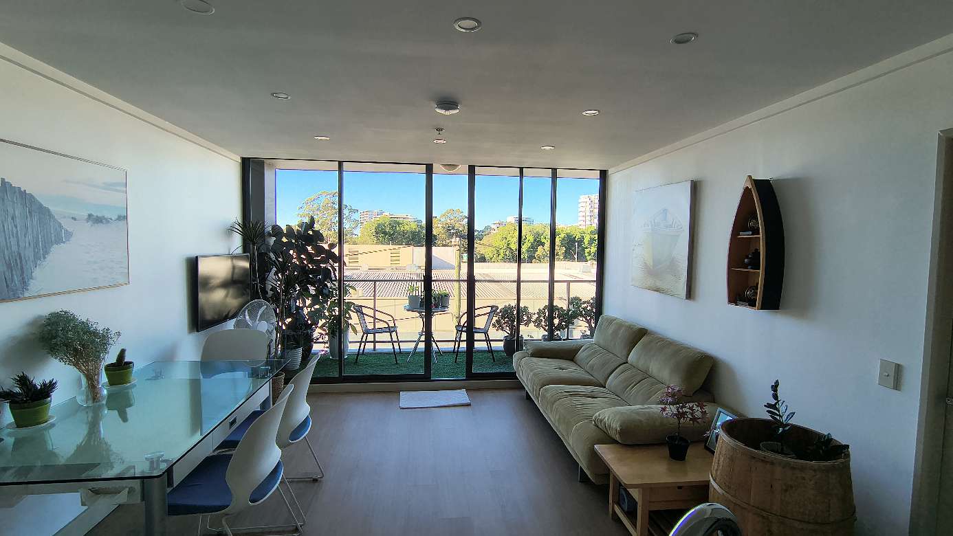 今日悉尼Wolli Creek 公寓包 Bills 秒到火车站超市餐馆 Wolli Creek 公寓包 Bills 秒到火车站超市餐馆