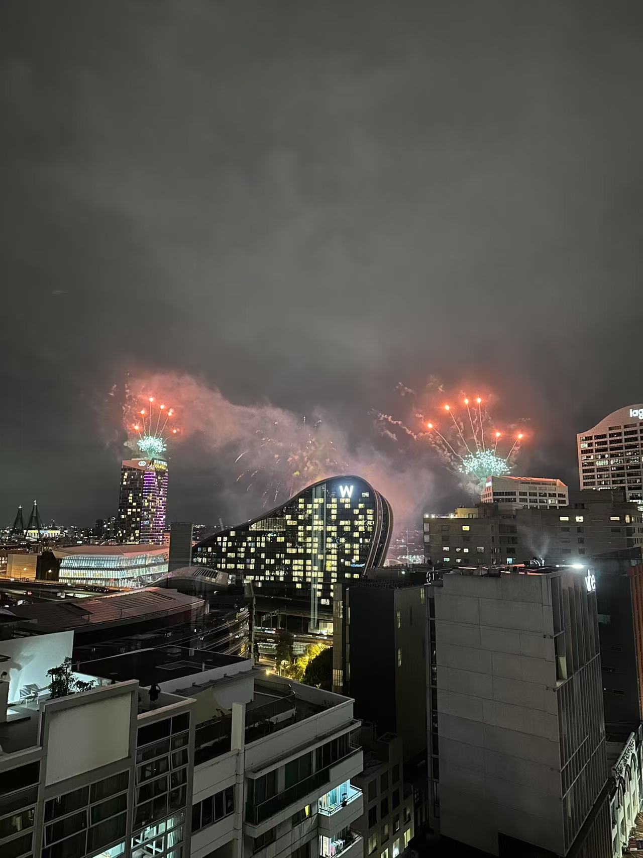 今日悉尼Sydney 市中心高层一房公寓出租 Sydney 市中心高层一房公寓出租