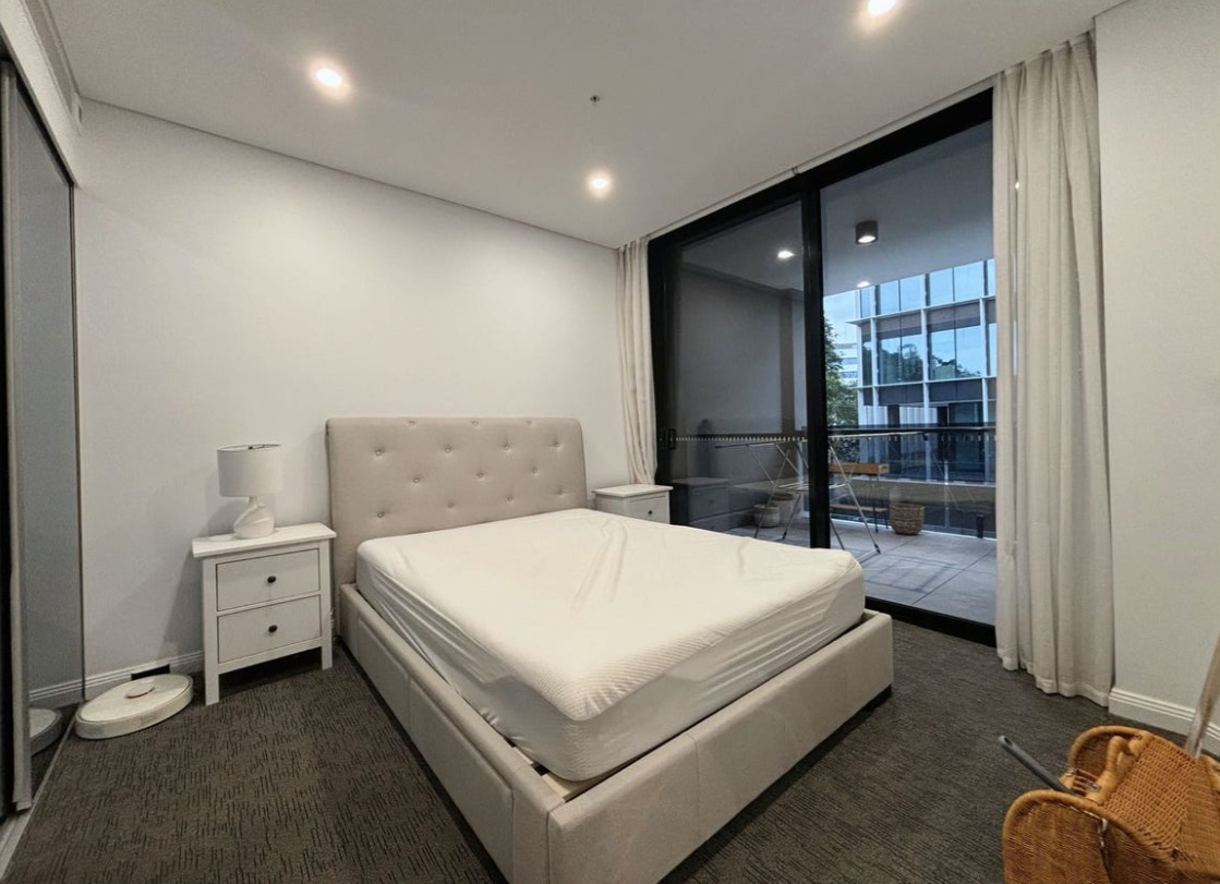 今日悉尼Macquarie Park 高品质1房书房公寓招租Meriton大楼全家具拎包入住790一周 Macquarie Park 高品质1房书房公寓招租Meriton大楼全家具拎包入住790一周