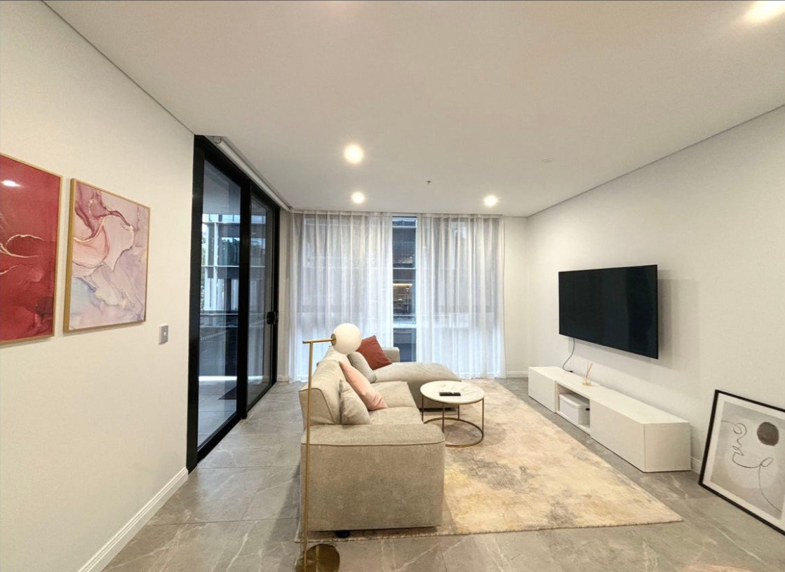今日悉尼Macquarie Park 高品质1房书房公寓招租Meriton大楼全家具拎包入住790一周 Macquarie Park 高品质1房书房公寓招租Meriton大楼全家具拎包入住790一周