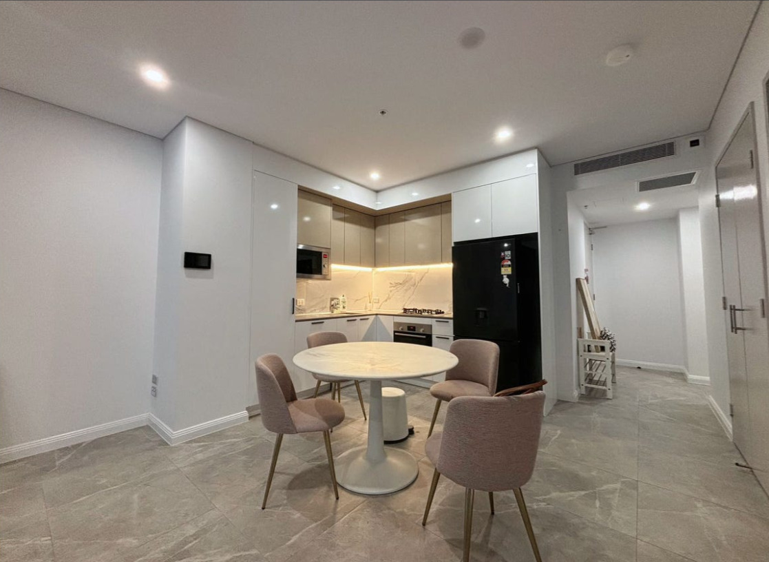 今日悉尼Macquarie Park 高品质1房书房公寓招租Meriton大楼全家具拎包入住790一周 Macquarie Park 高品质1房书房公寓招租Meriton大楼全家具拎包入住790一周
