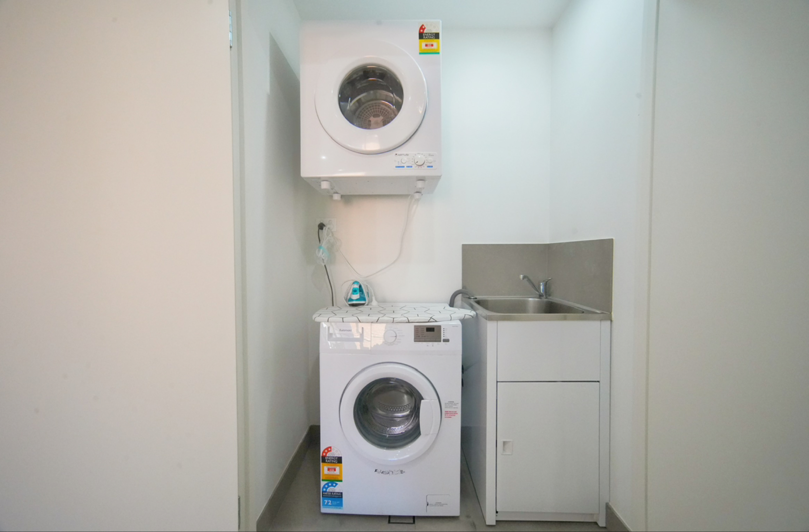今日悉尼Kogarah 2房带家具整租 Kogarah 2房带家具整租