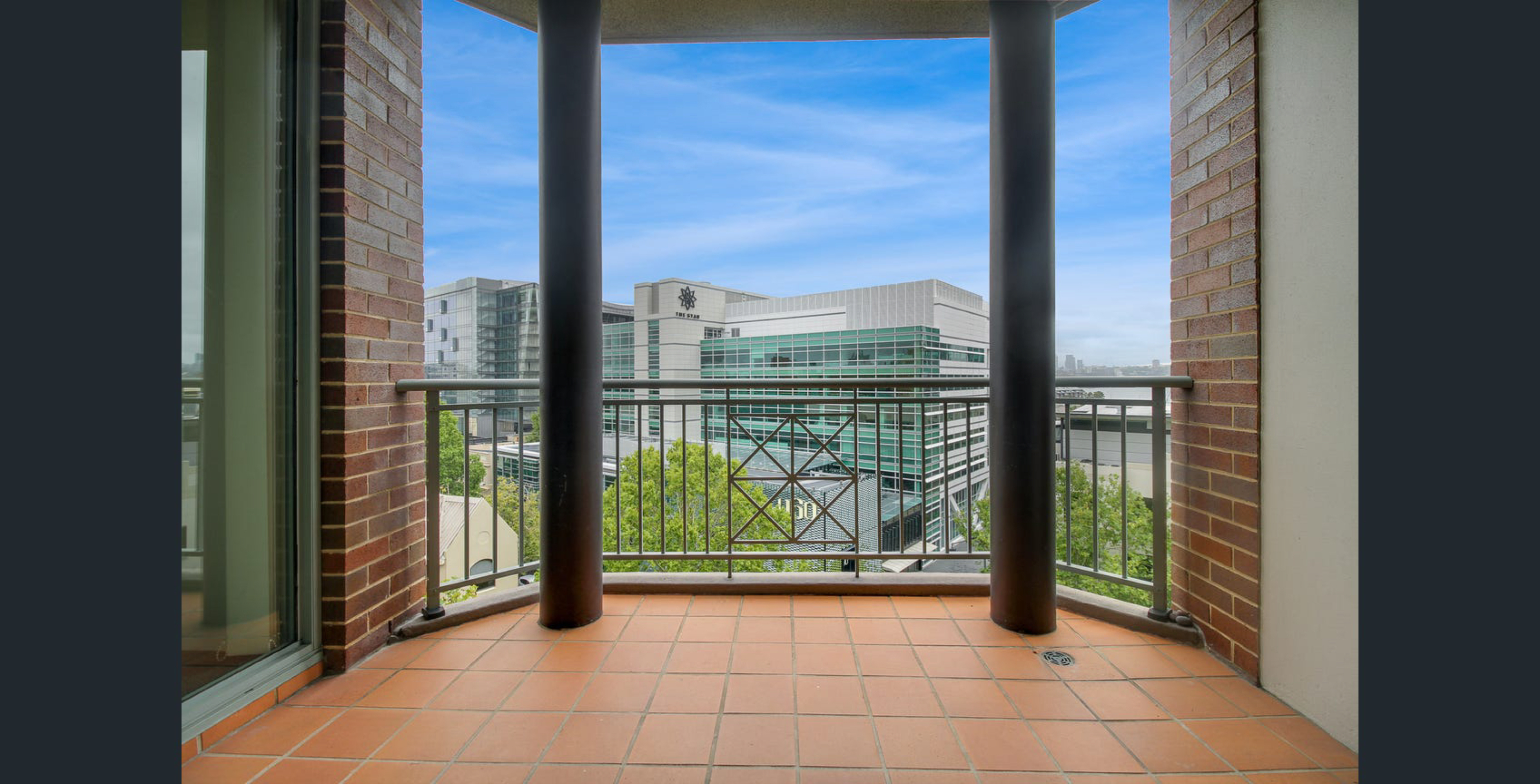 今日悉尼Pyrmont 近city两房两卫两车位转租 Pyrmont 近city两房两卫两车位转租