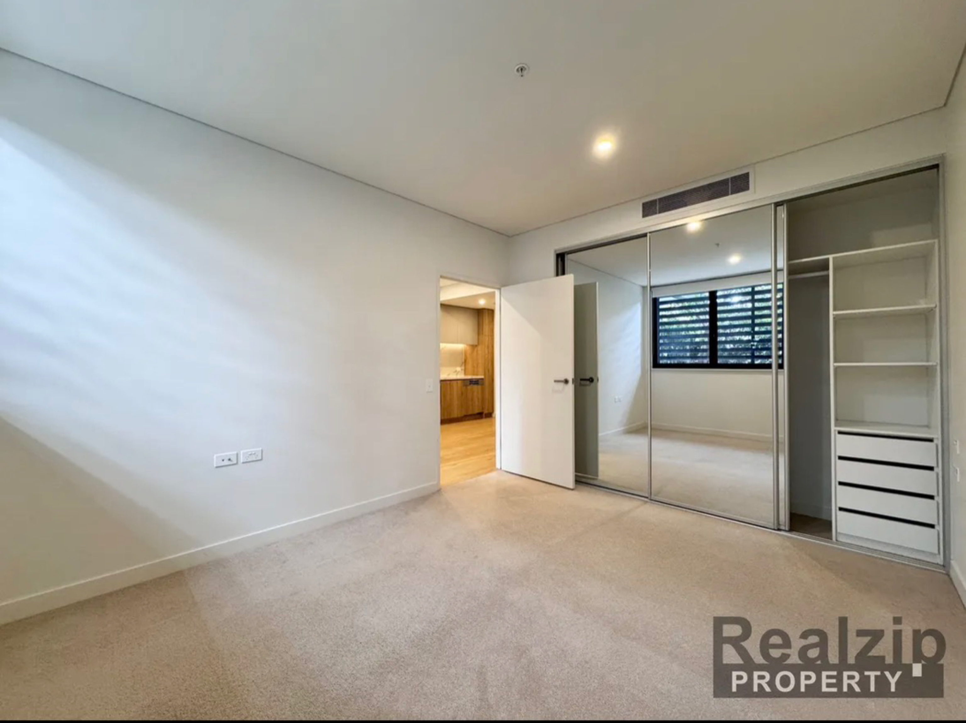 今日悉尼Chatswood 出租悉尼北区学区房1房1车 Chatswood 出租悉尼北区学区房1房1车