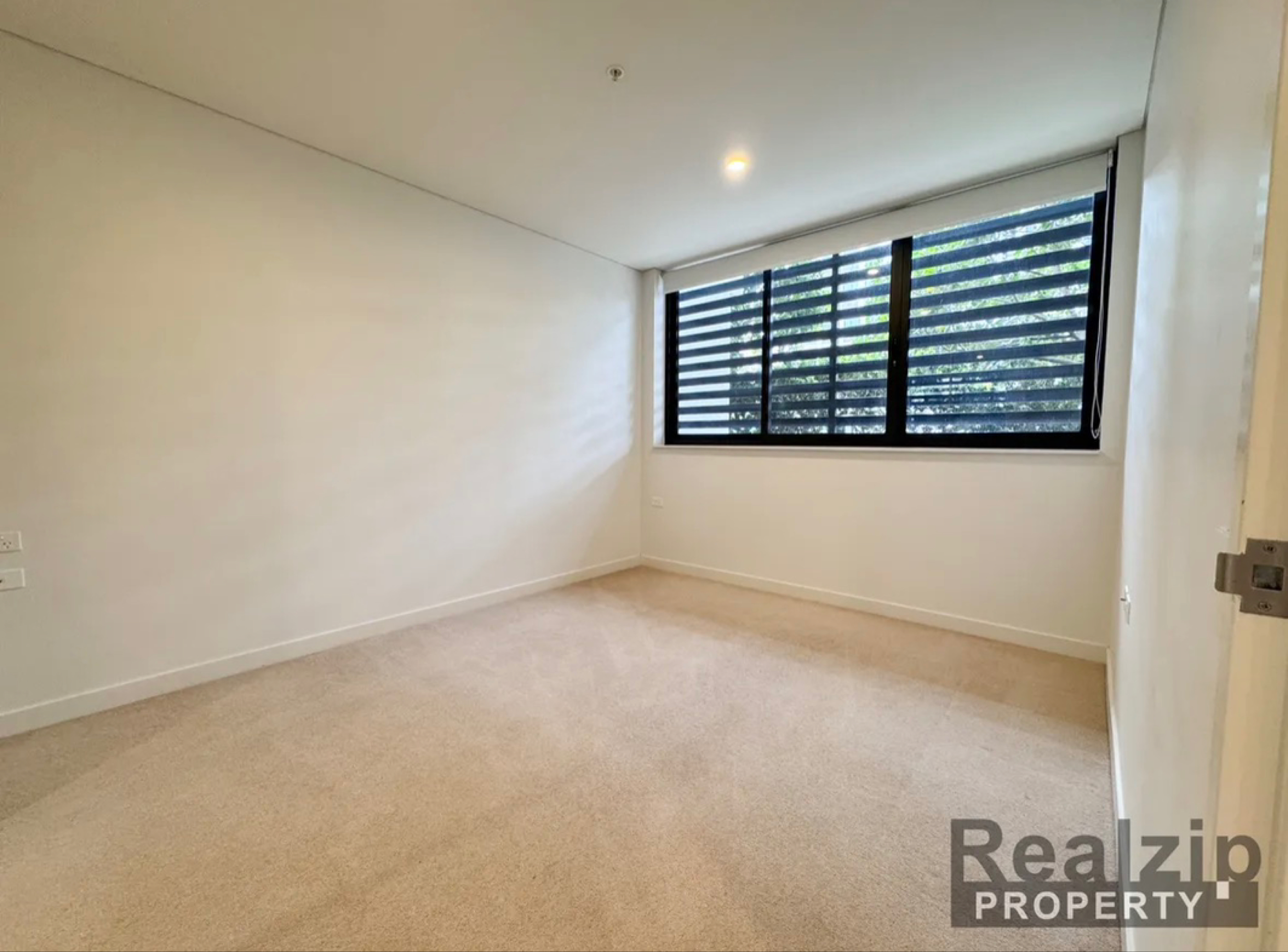 今日悉尼Chatswood 出租悉尼北区学区房1房1车 Chatswood 出租悉尼北区学区房1房1车