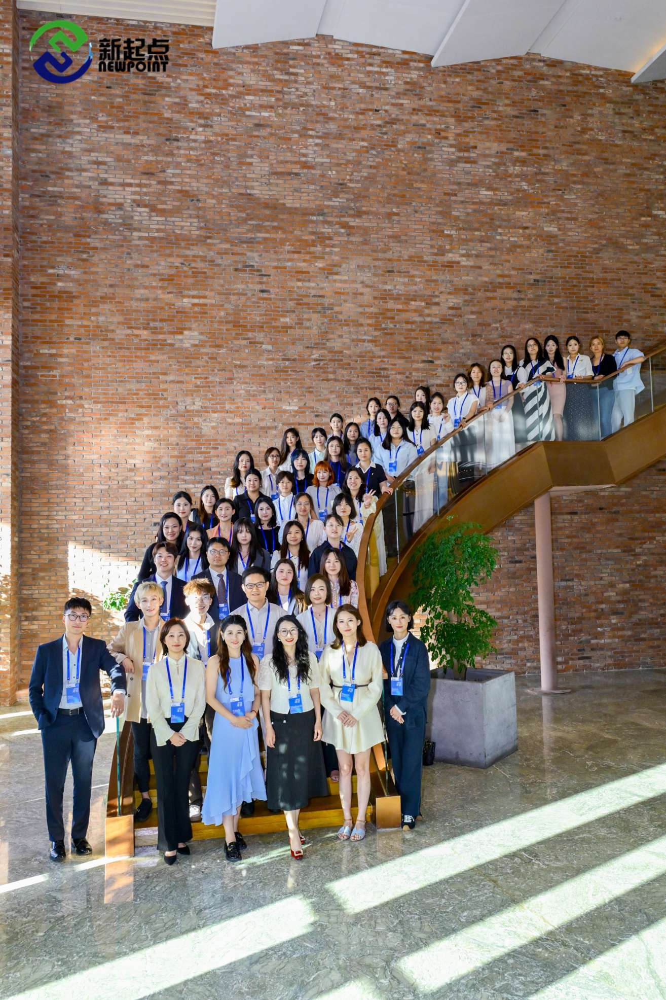 今日珀斯悉尼大型移民留学公司招聘校园销售BDM 悉尼大型移民留学公司招聘校园销售BDM