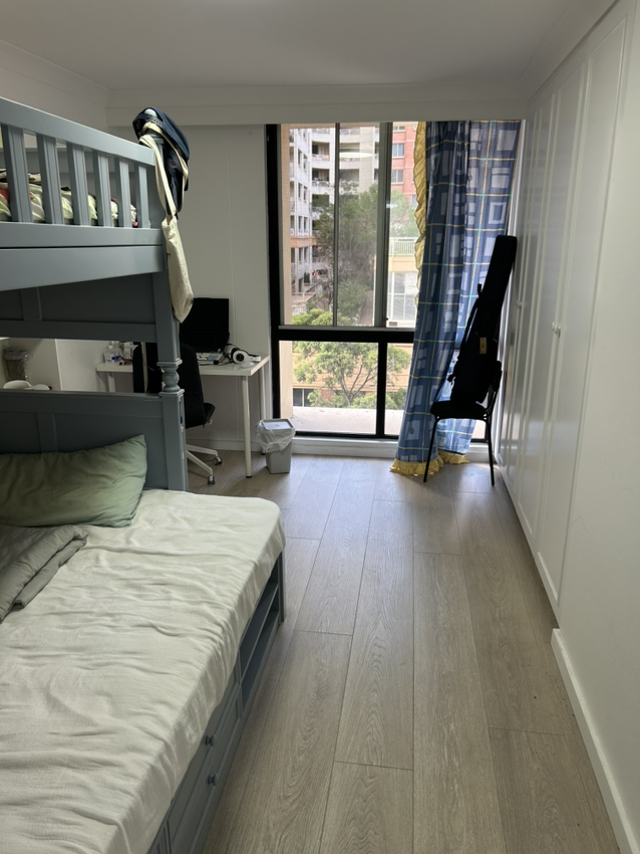 今日珀斯Strathfield 悉尼中心区stratified 2分钟到火车站2分钟商场大行超市华人餐厅便利 Strathfield 悉尼中心区stratified 2分钟到火车站2分钟商场大行超市华人餐厅便利