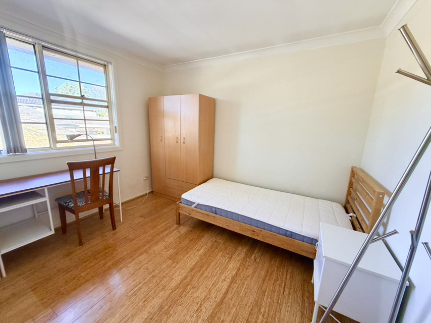今日悉尼Marsfield North Ryde House 二楼阳光大房近MQ Centre 交通便利 Marsfield North Ryde House 二楼阳光大房近MQ Centre 交通便利