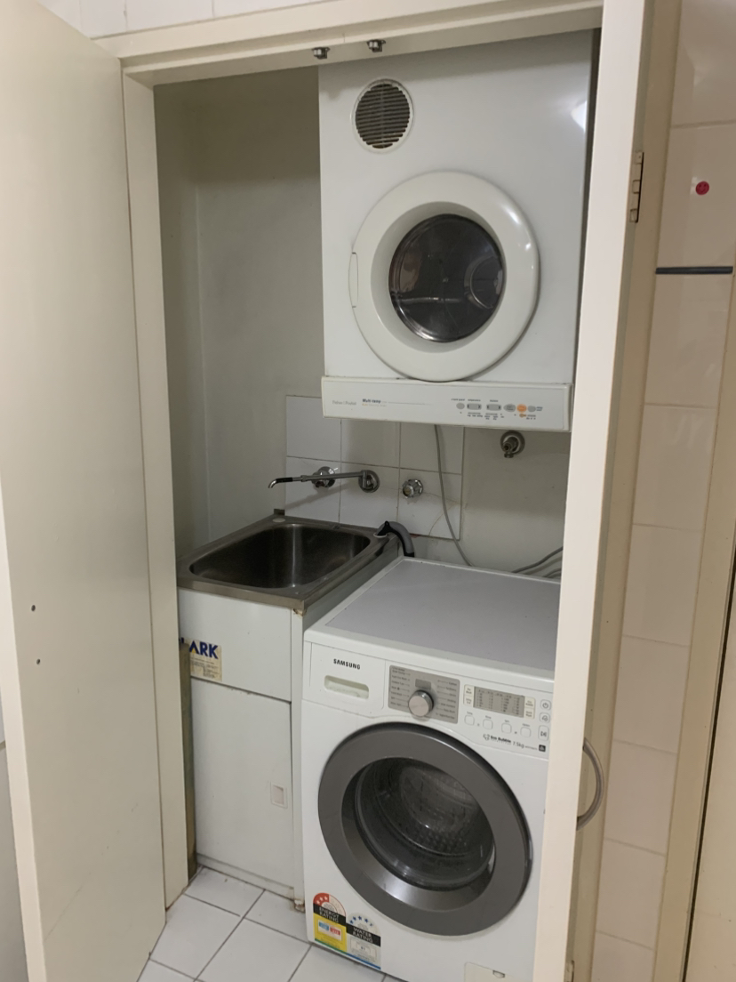 今日悉尼Hurstville 两室两卫包煤气和水费可包家具电器 Hurstville 两室两卫包煤气和水费可包家具电器
