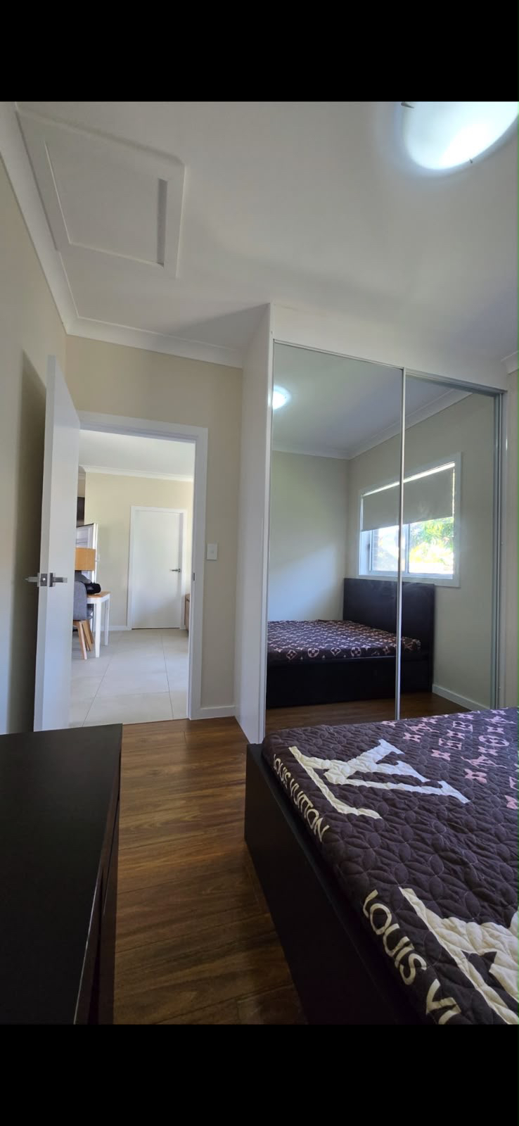 今日悉尼Hurstville 单人房招租有兴趣加微信注明找房 Hurstville 单人房招租有兴趣加微信注明找房