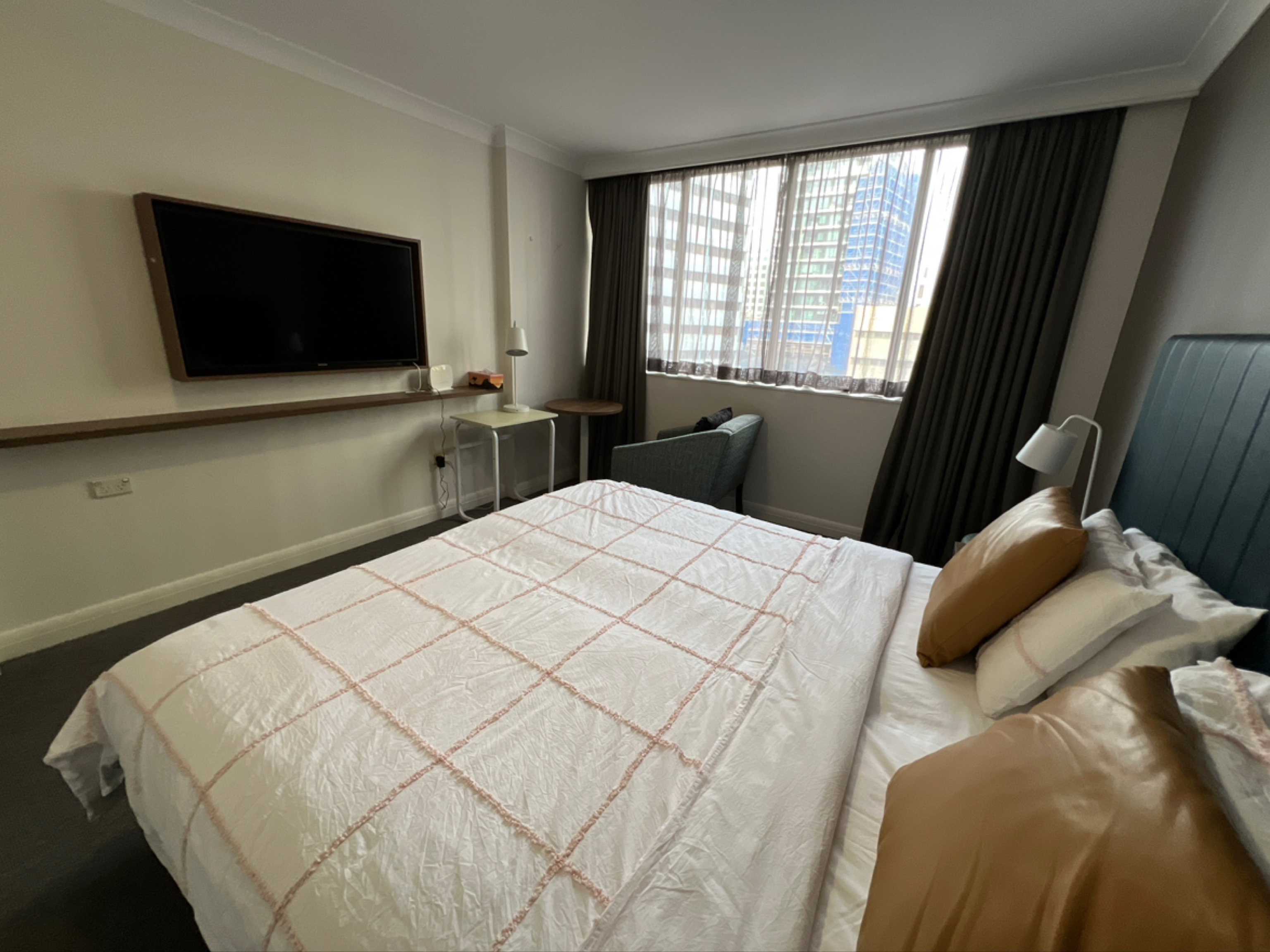 今日悉尼Chatswood 拎包入住包家具Bill大床Studio Chatswood 拎包入住包家具Bill大床Studio