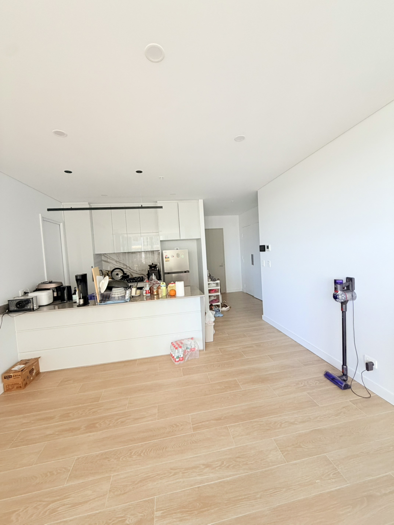 今日悉尼Macquarie Park Meriton景观主卧出租招女生 Macquarie Park Meriton景观主卧出租招女生